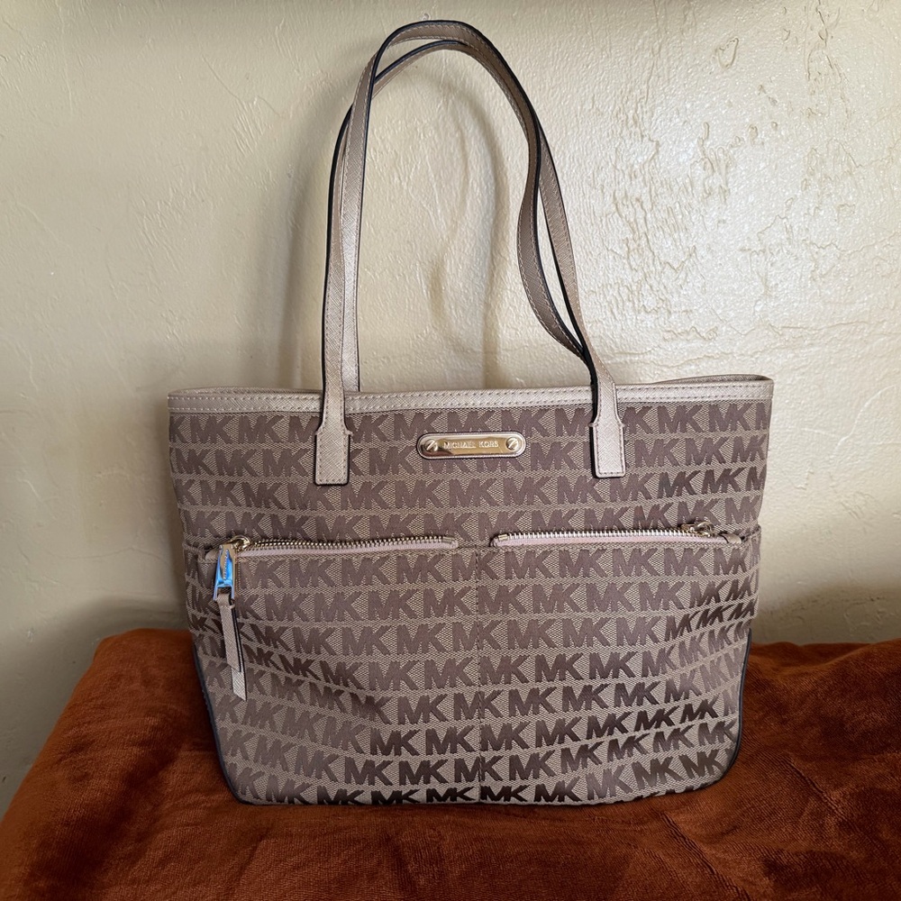 Michael Kors Signature MK Monogram Tote Bag Brown Tan Gold Hardware.